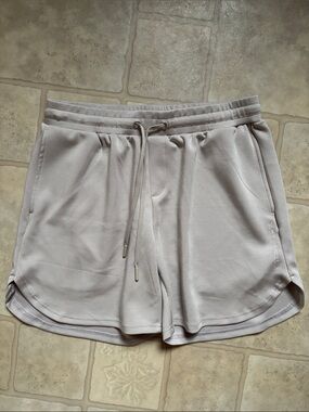 Get Bucked Up Beige Neutral Colored Pull On Comfy Soft Lounge Shorts Size Large